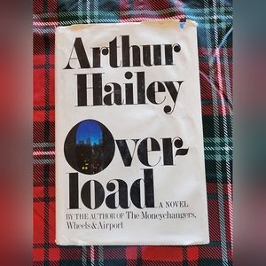 Hardback novel- Overload by Arthur Hailey